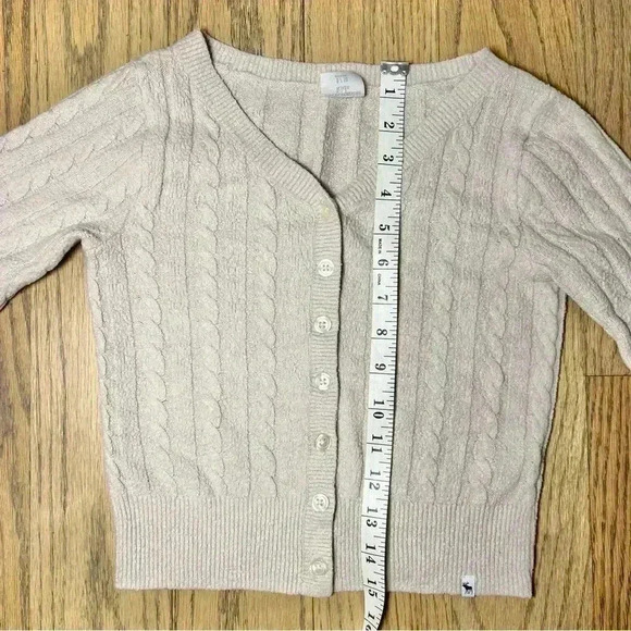 Abercrombie Kids Girls Button Up Cream Cable
Knit Cardigan Size 11/12 - Picture 7 of 7